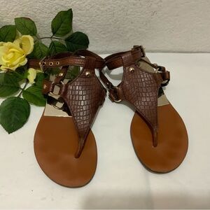 Vince Camuto Gladiator Sandles Size 7.5 shoes sandals animal print